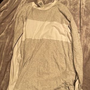 Vs pink long sleeve shirt